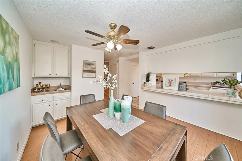1417 S Marguerita Avenue #10 photo 17