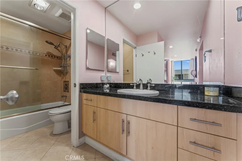 7826 Topanga Canyon Boulevard #308 photo 14