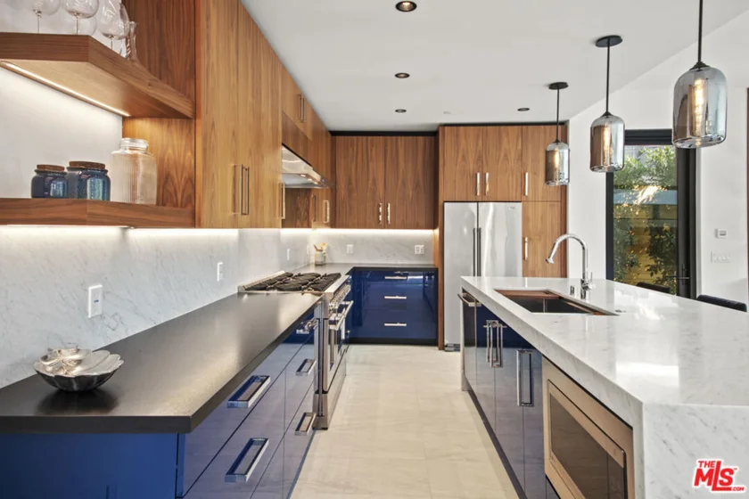 212 Bay Street #103 photo 13