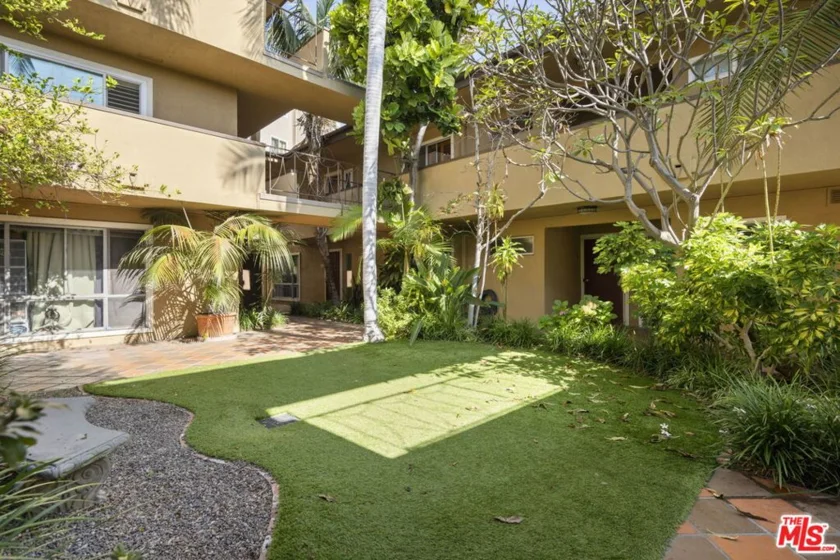 970 Palm Avenue #218 photo 21