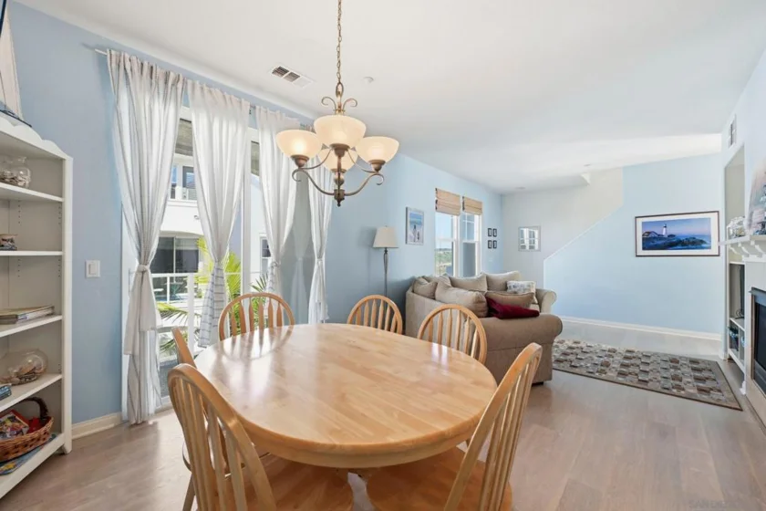 845 Harbor Cliff Way #305 photo 15