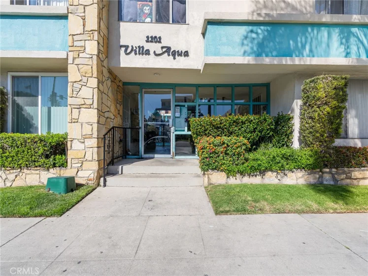 1101 E Ocean Boulevard #2 photo 11