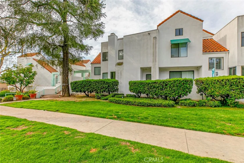 1340 Glenwood Road #4 photo 4