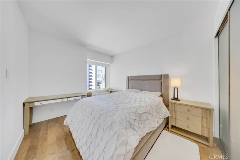 10520 Wilshire #902 photo 4