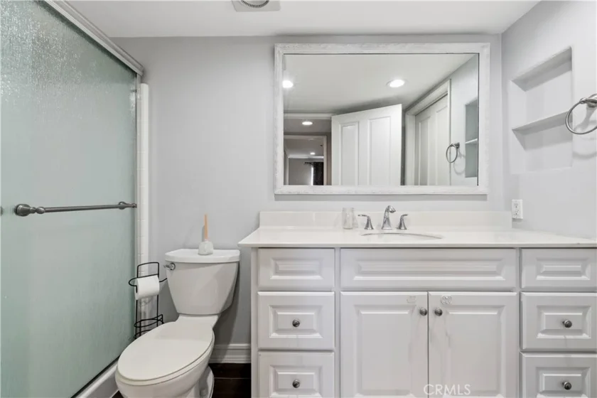 4501 Cedros Avenue #330 photo 21