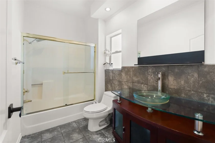 11225 Peach Grove #203 photo 20