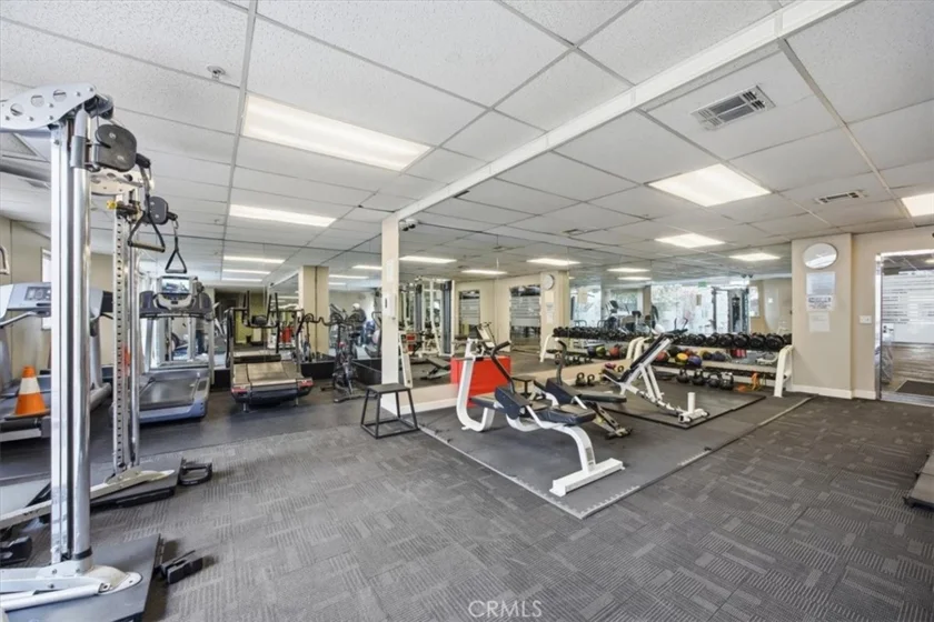 620 S Gramercy Place #130 photo 20