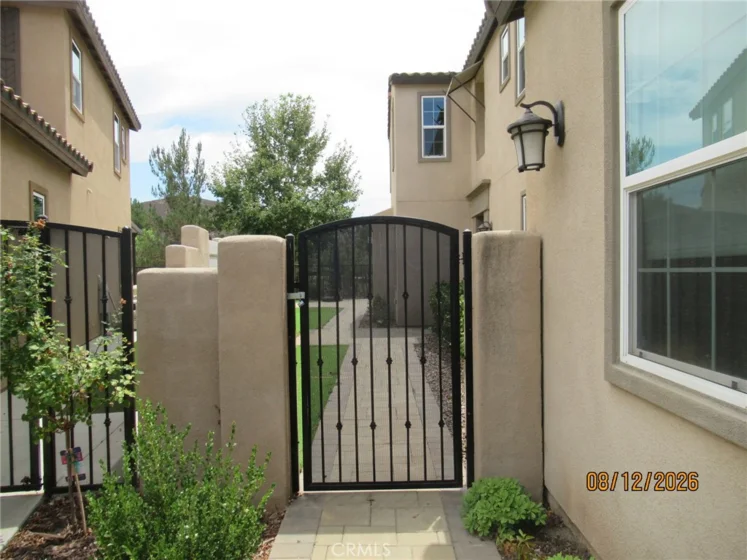 30711 Belmont photo 4