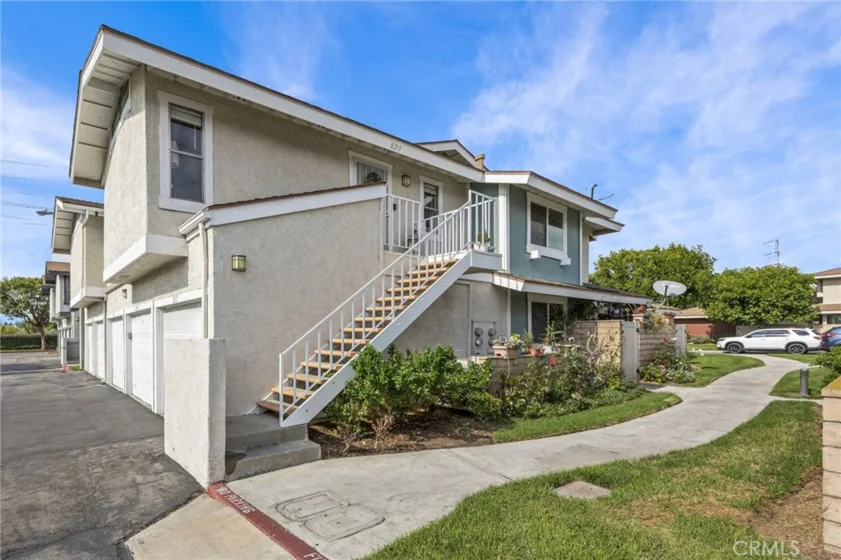 8213 Woodland #40 photo 1