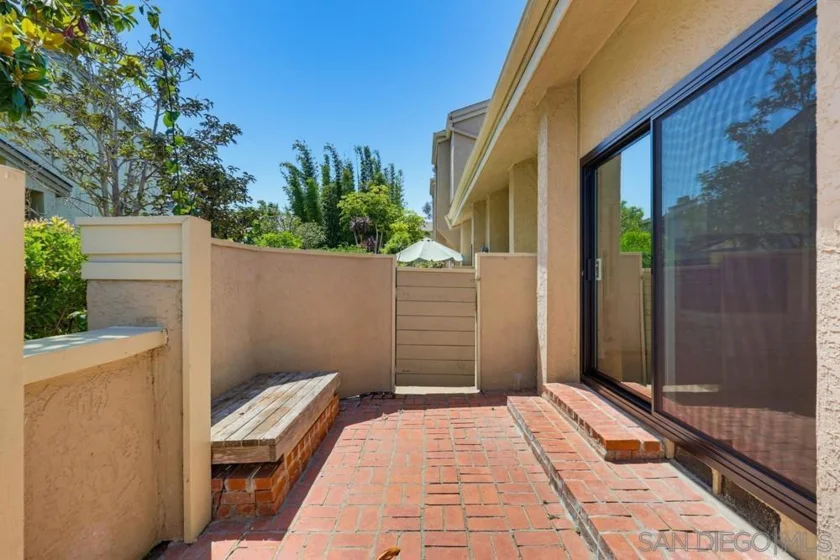 3249 Caminito Eastbluff #31 photo 24