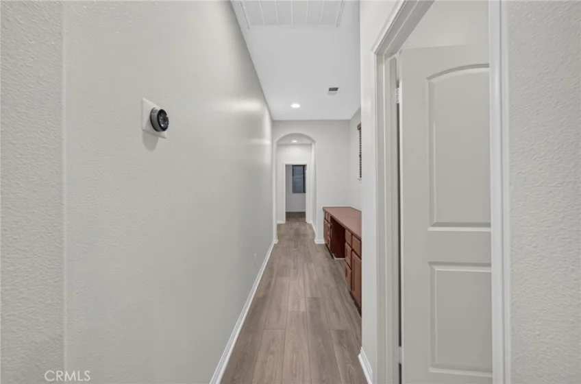 30780 Olympia Rose photo 34