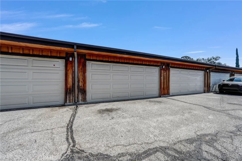 12424 Lemay Street photo 27