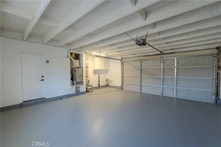 160 Yorktown photo 23