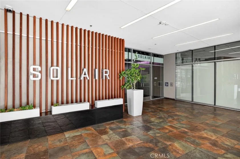 3785 Wilshire Boulevard #1006 photo 1