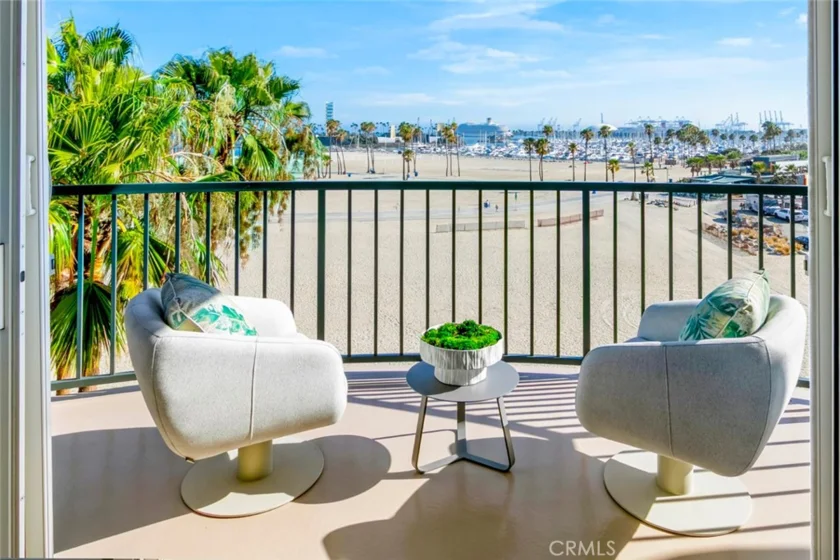 850 E Ocean Boulevard #205 photo 30