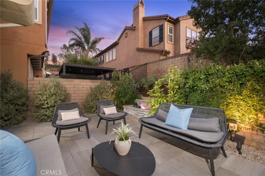 10 Newton Court photo 21
