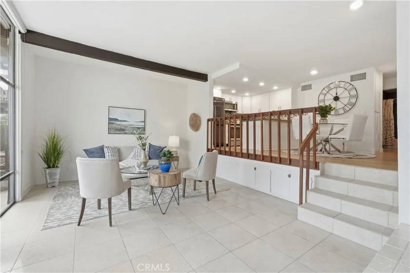 6126 N Marina Pacifica photo 15