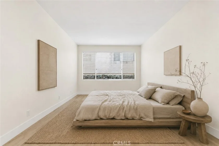 14530 Benefit Street #102 photo 4