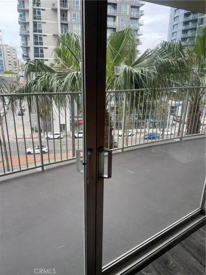 Boulevar E Ocean #1002 photo 36