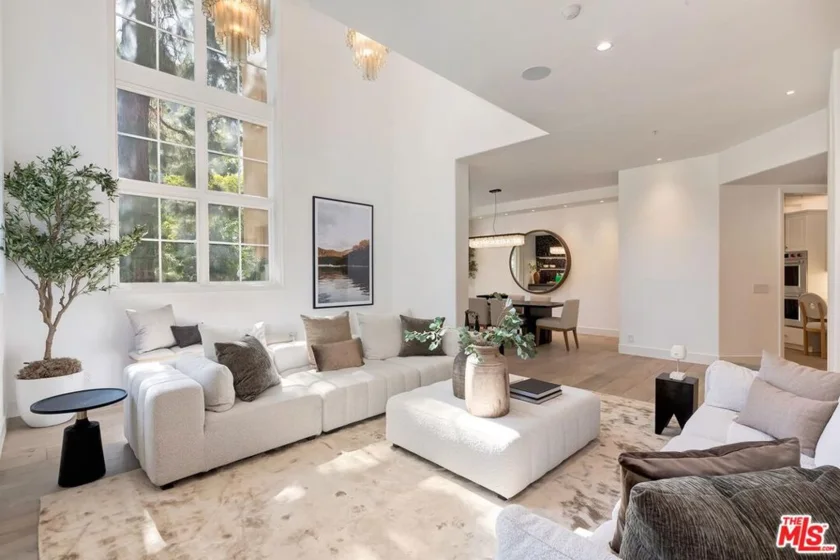11500 San Vicente Boulevard #221 photo 2