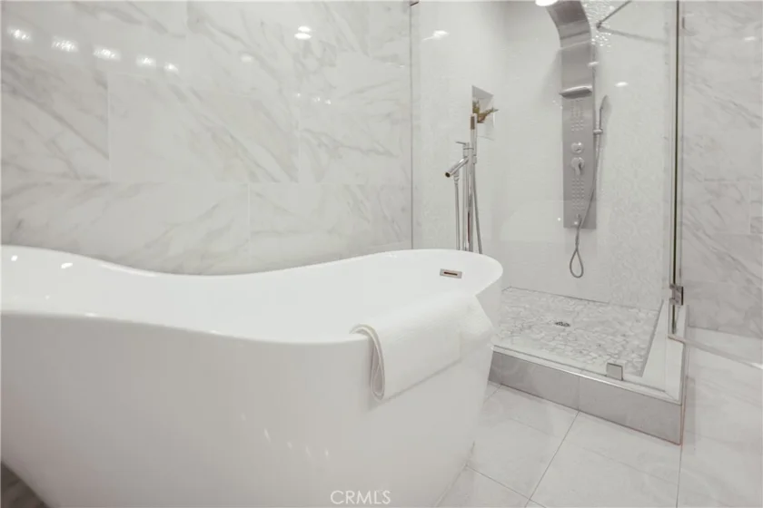 1054 Seco Street #106 photo 23