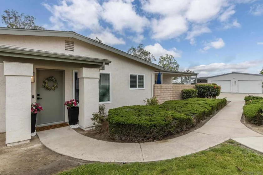 3824 Orange Way photo 1