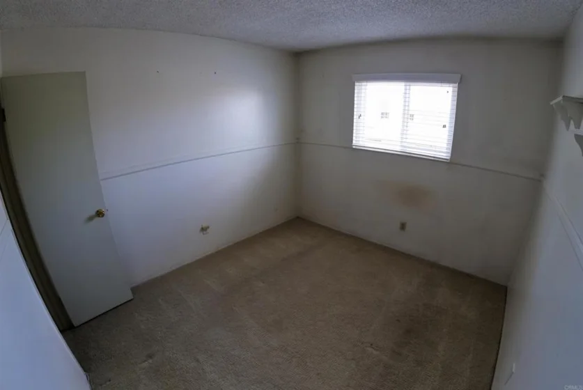 7887 Rancho Fanita Drive #B photo 11