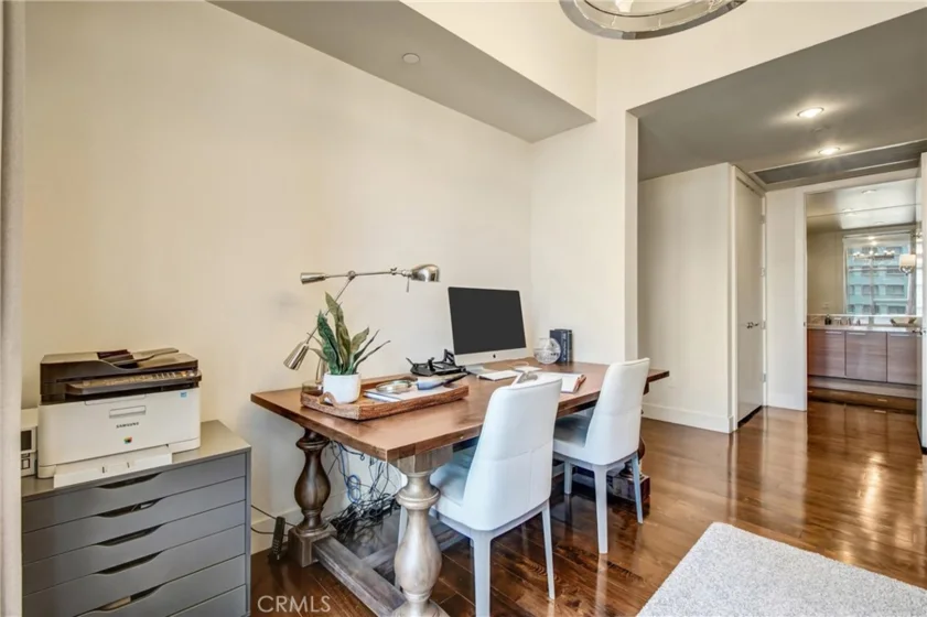 10776 Wilshire Boulevard #901 photo 14