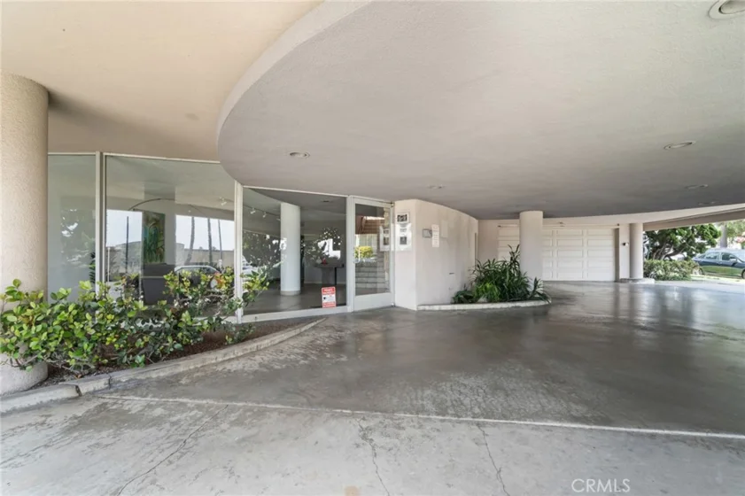 3819 East Livingston Drive #9 photo 25