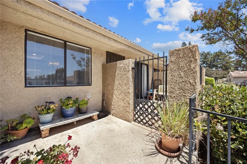 4678 Lakeview #1 photo 2