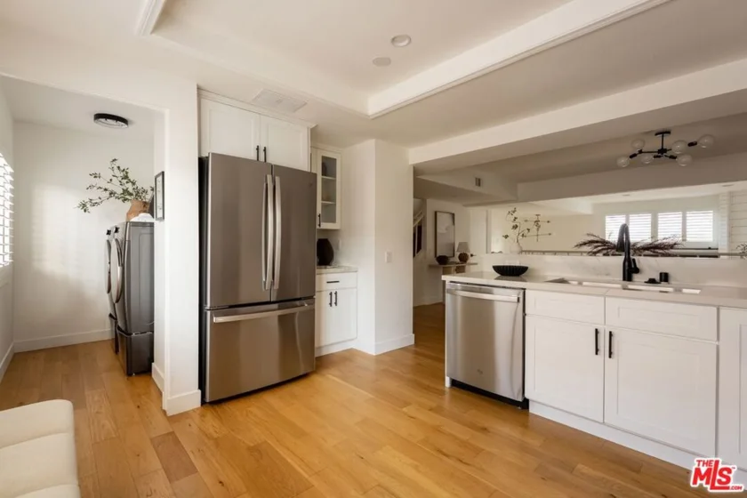 4600 Glencoe Avenue #2 photo 6