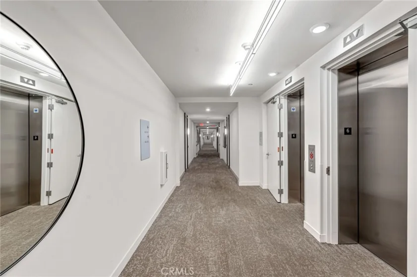 4600 Rivington photo 29