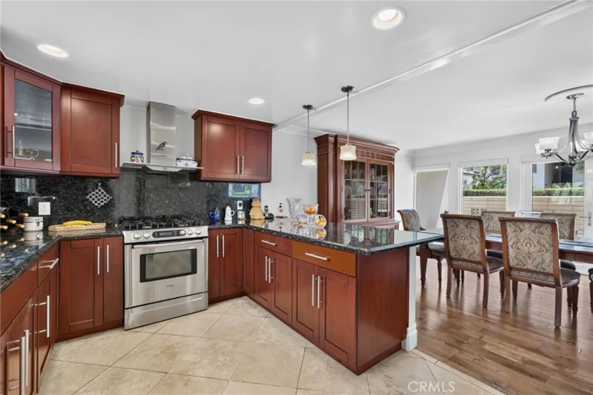 610 S Orange Grove Boulevard #5 photo 16