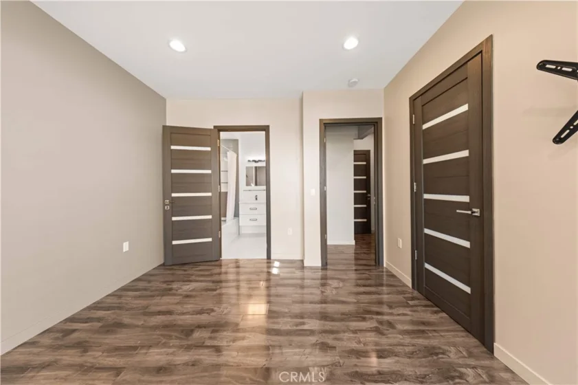 4485 Hazeltine Avenue #1 photo 29
