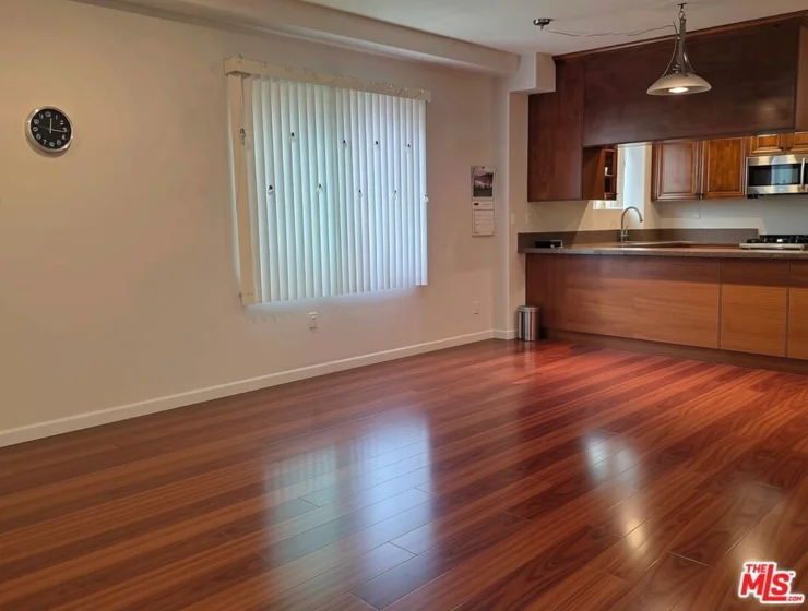 1026 S Oxford Avenue #204 photo 7