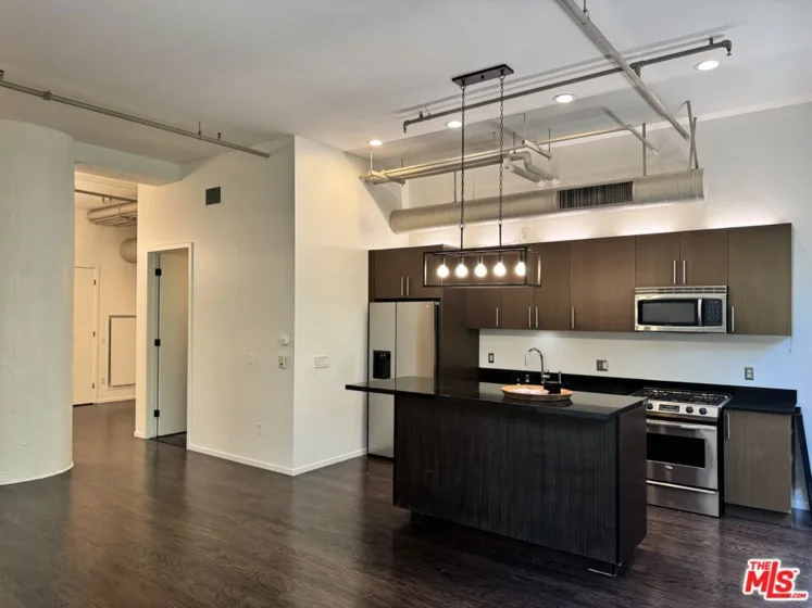 1645 N Vine Street #303 photo 12