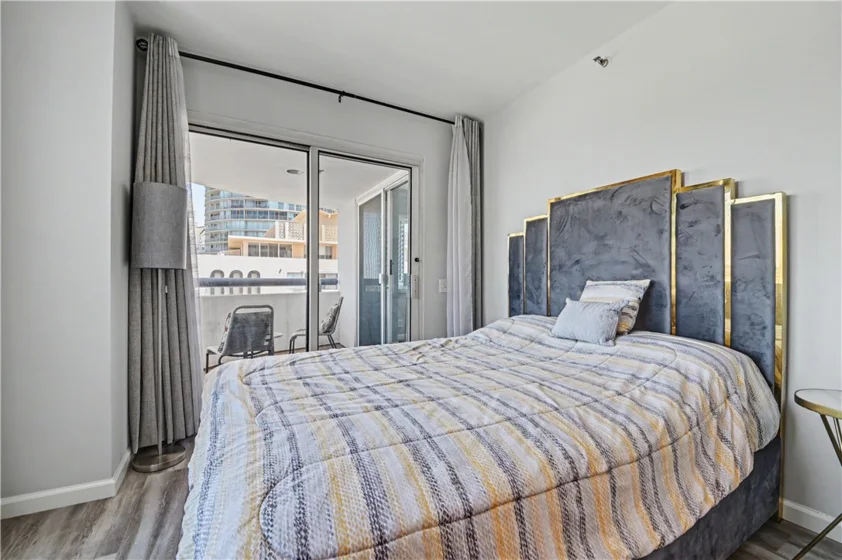 525 E Seaside Way #1109 photo 29