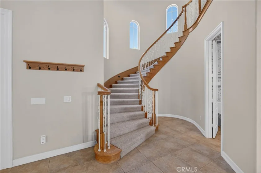 21100 Paseo Montana photo 11