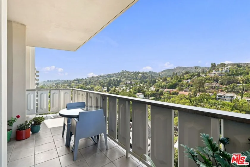 4411 Los Feliz Boulevard #1104 photo 37