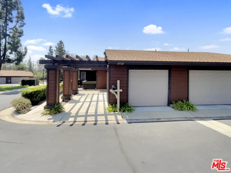 2721 Torrey Pine Drive #22 photo 1