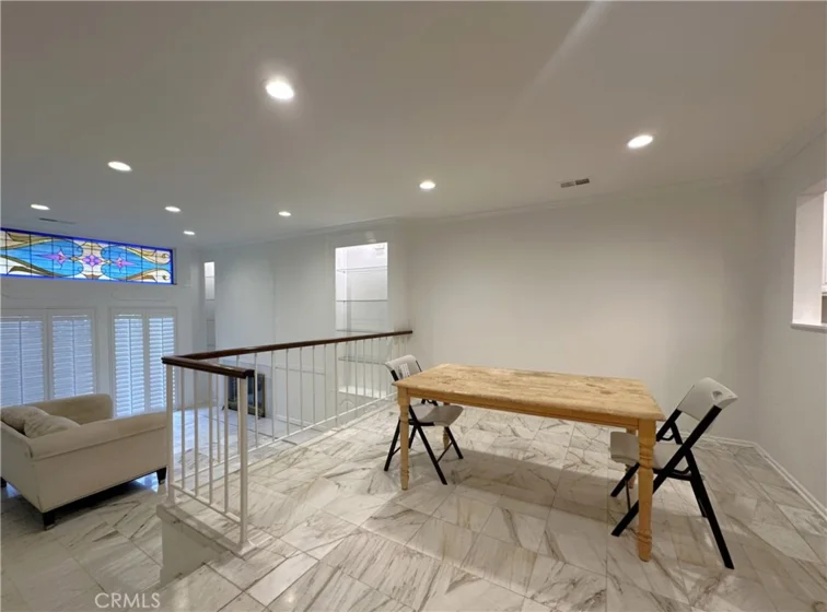 938 Palo Verde Avenue photo 3