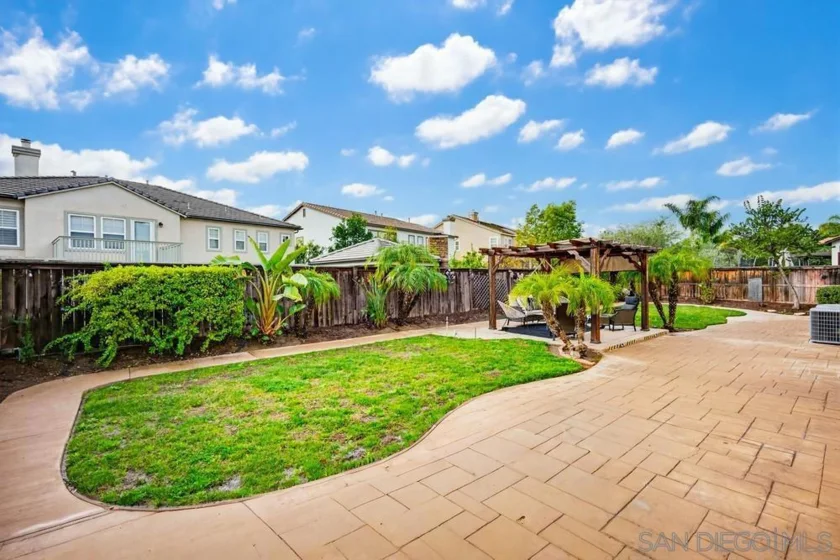 30303 Laruns Street photo 59