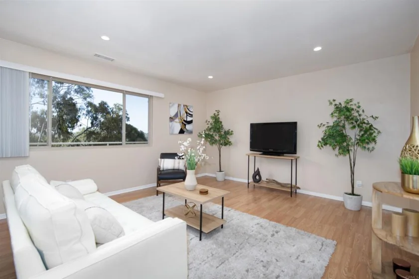 3625 Vista Oceana #18 photo 1