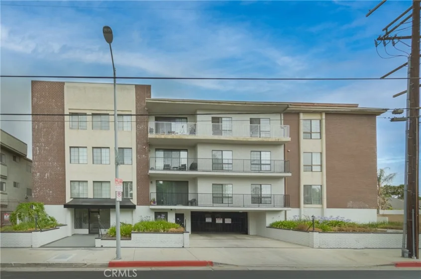 19029 Nordhoff Street #305 photo 1