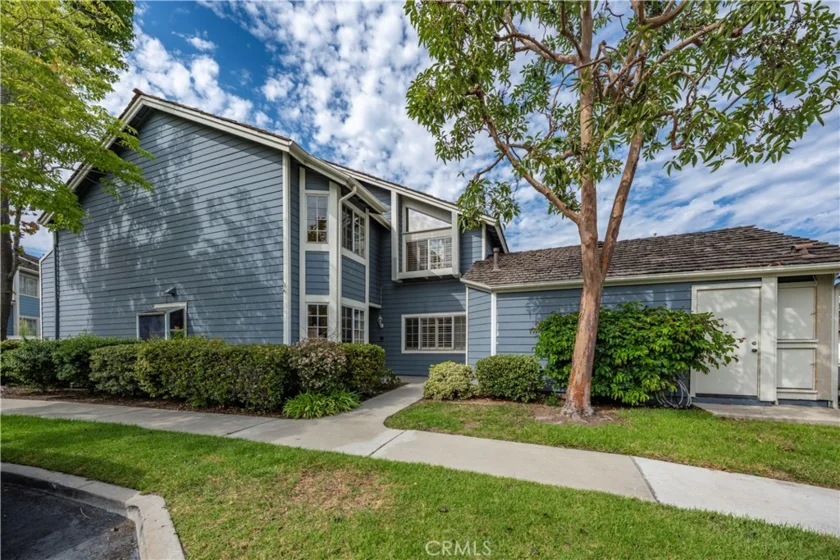 650 Wakefield Court #103 photo 3