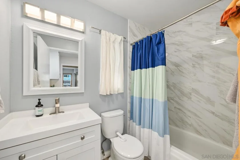 1242 River Glen Row #40 photo 7