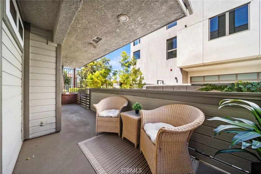 961 E California Boulevard #101 photo 10