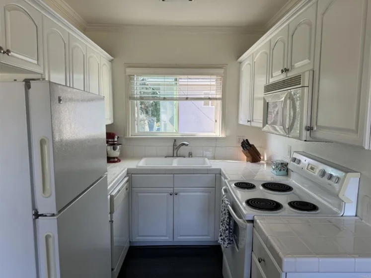 4520 36th Street #9 photo 1