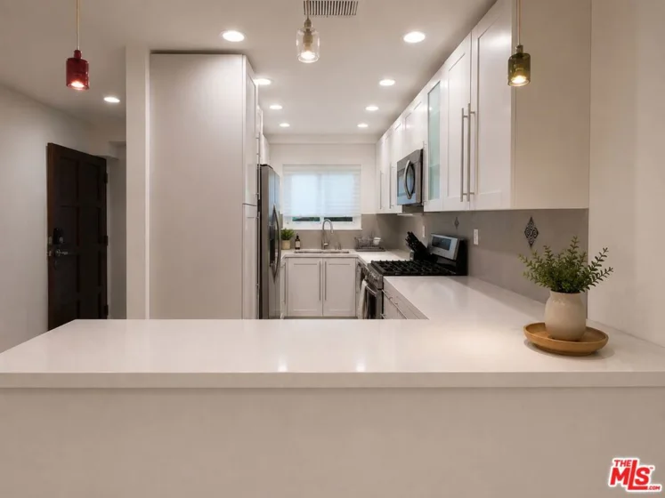 1443 25th Street #4 photo 4