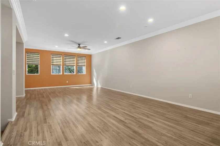 17028 Liberty Way photo 6
